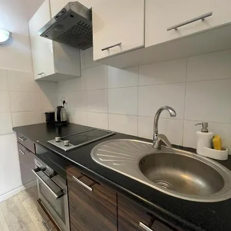 Apartament Okecie Cybernetyki